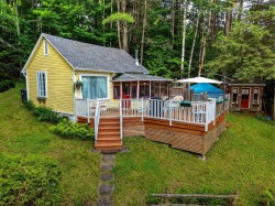 69 365e Avenue Saint-Hippolyte, QC J8A 2Y6